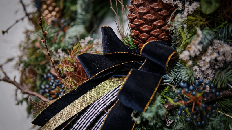 Lady Velveteen Door Wreath